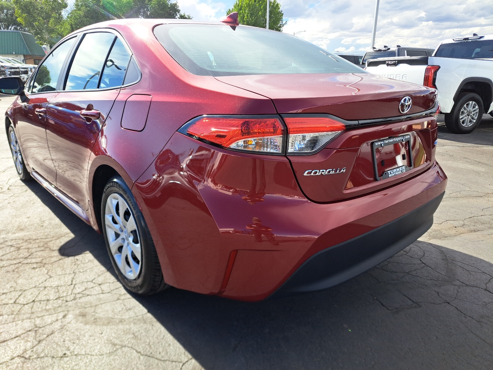 2025 Toyota Corolla LE photo 6