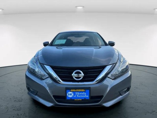 2017 Nissan Altima 2.5 SL photo 2