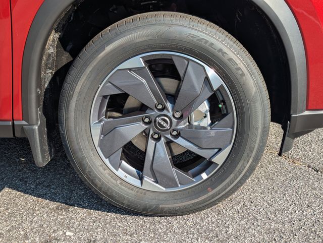 2026 Nissan Rogue SV photo 11