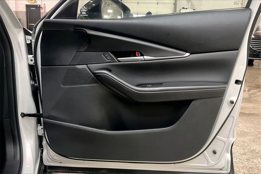 2025 MAZDA CX-30 - Image 22