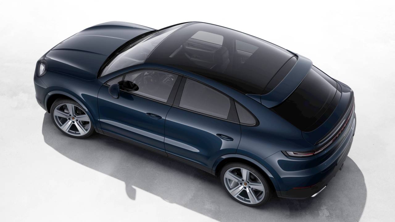 2026 Porsche Cayenne Coupe photo 3