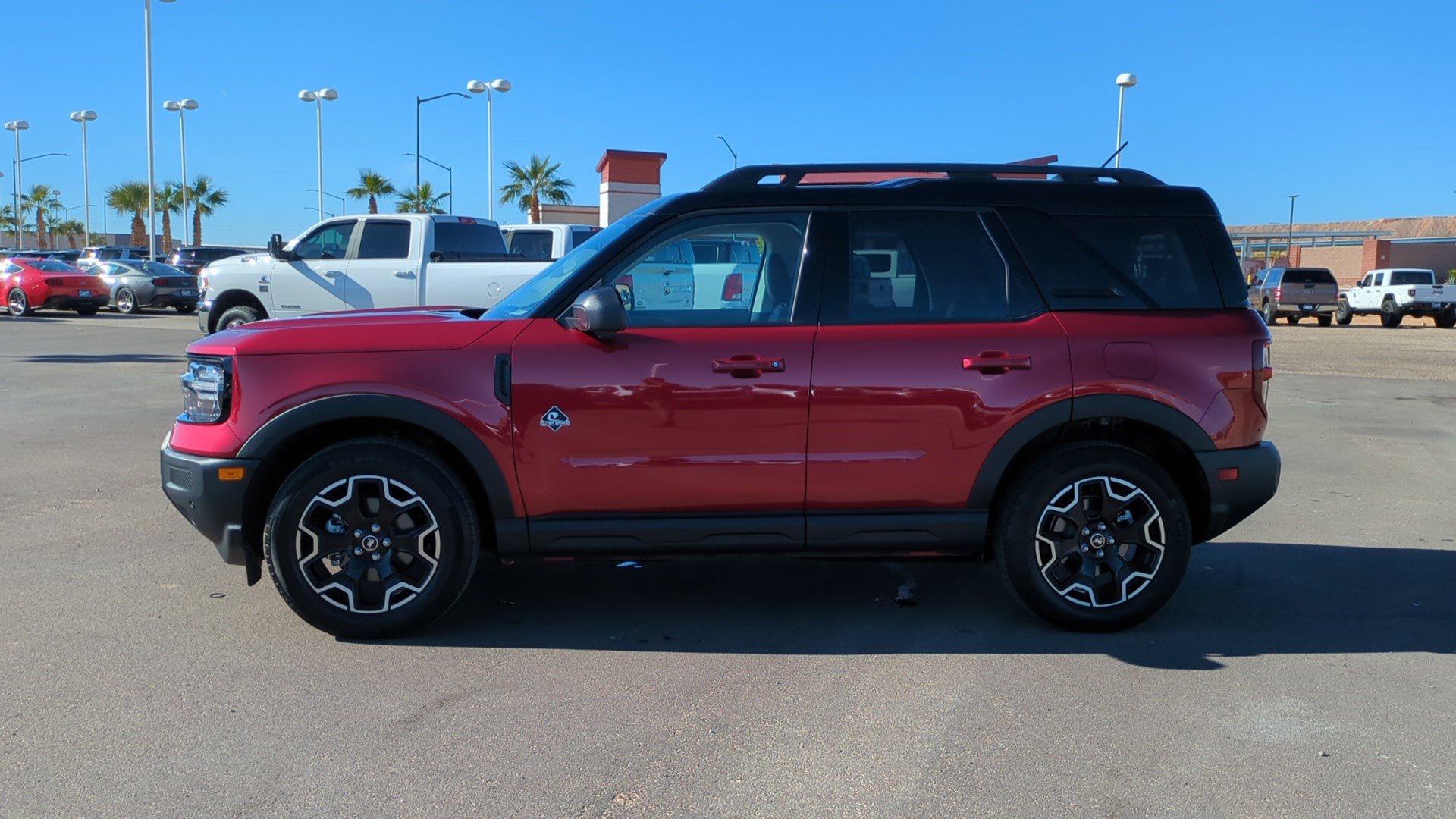 2025 Ford Bronco Sport Outer Banks photo 3