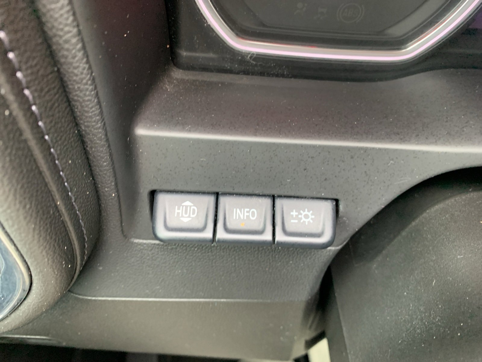 2023 Chevrolet Silverado 2500HD High Country photo 32