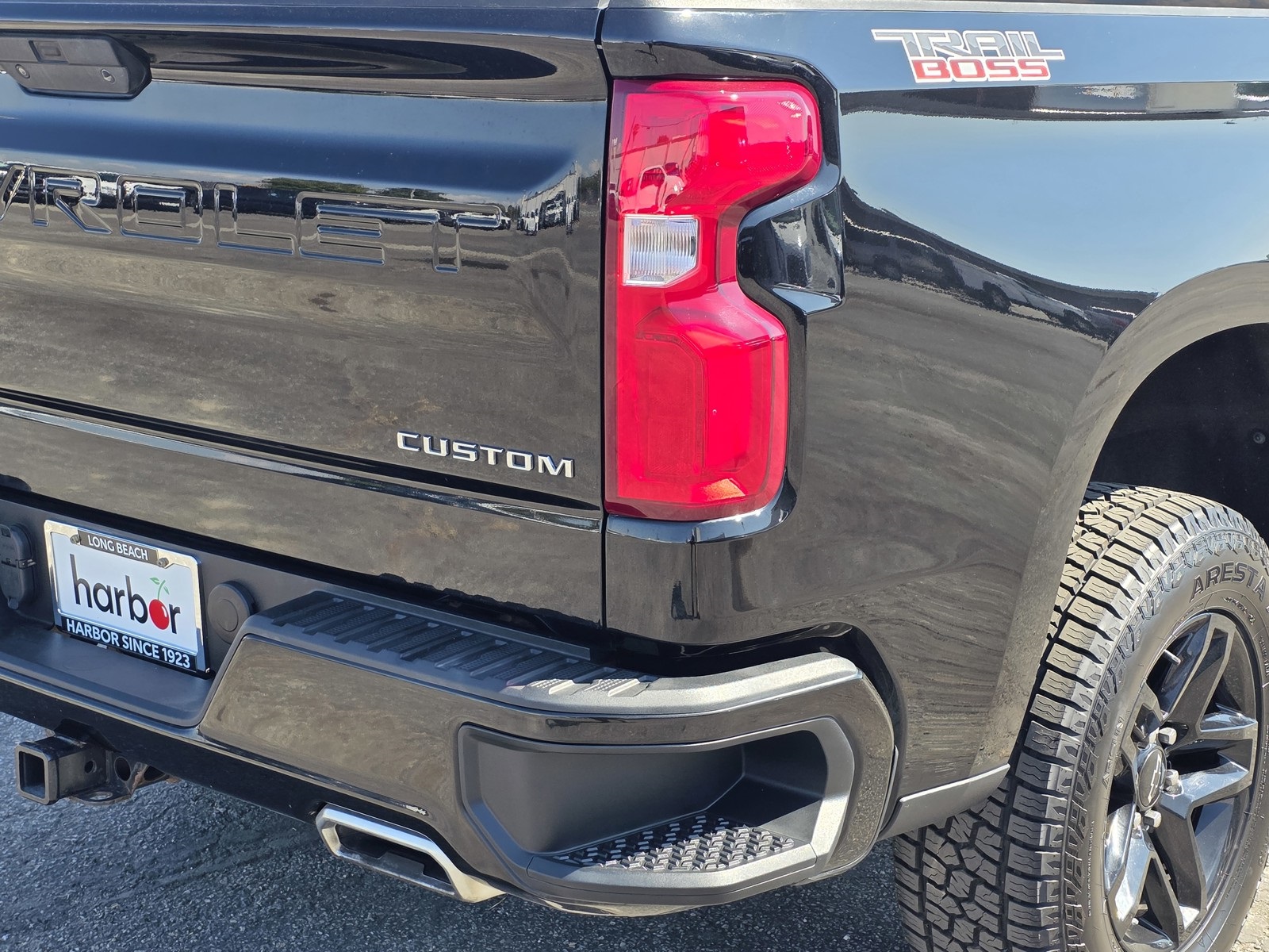 2019 Chevrolet Silverado 1500 Custom Trail Boss photo 12