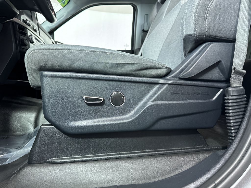 2021 Ford F-150 XLT photo 35
