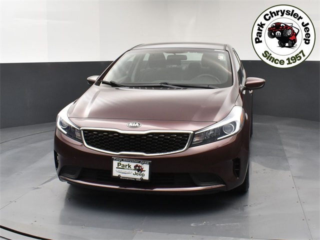Used 2018 Kia FORTE LX with VIN 3KPFL4A71JE174088 for sale in Burnsville, Minnesota