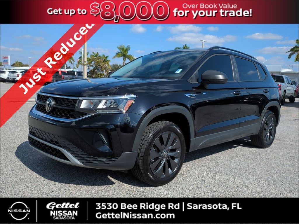 2023 Volkswagen Taos S's photo