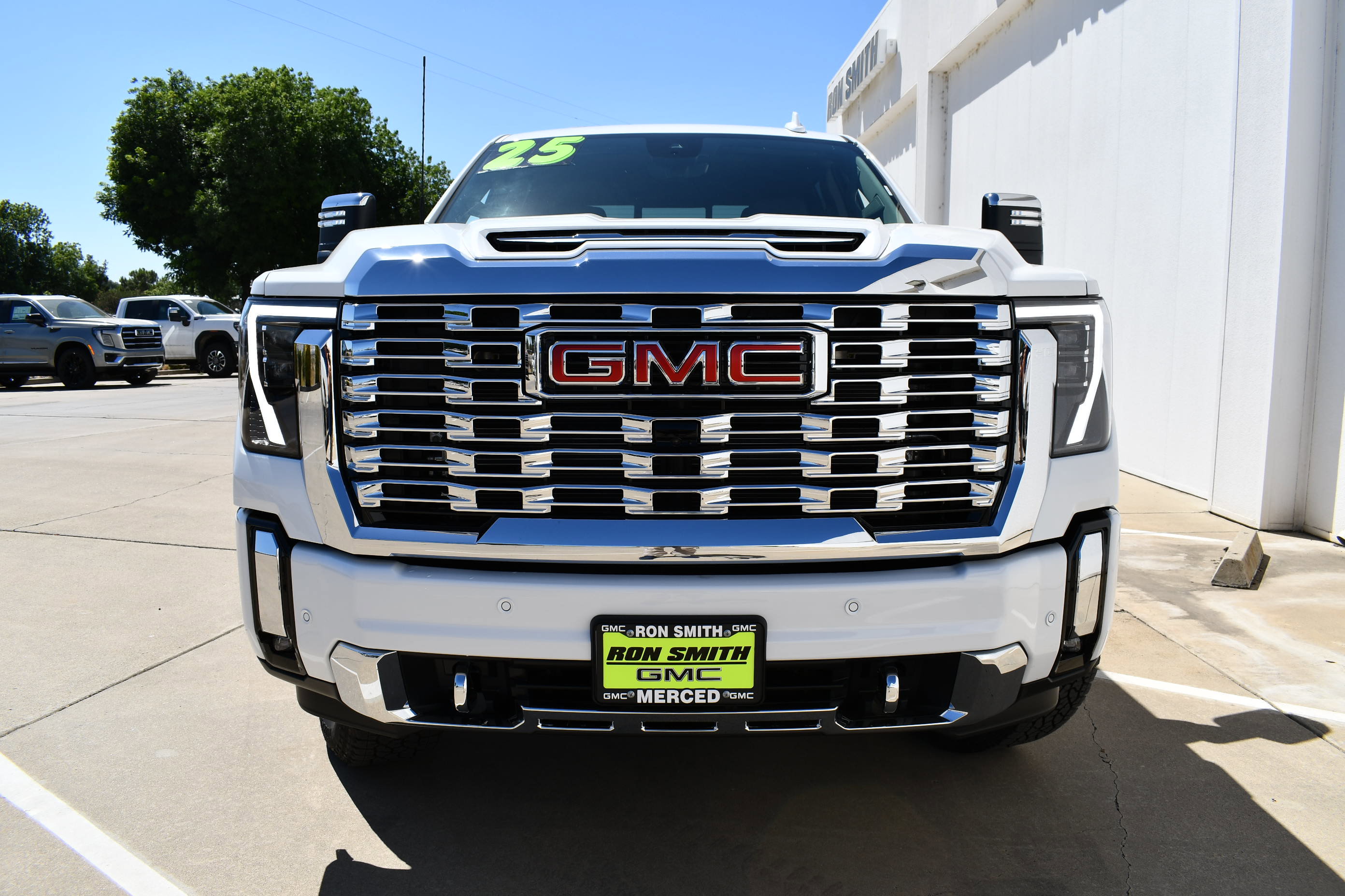 2025 Gmc Sierra 2500 HD Denali photo 4