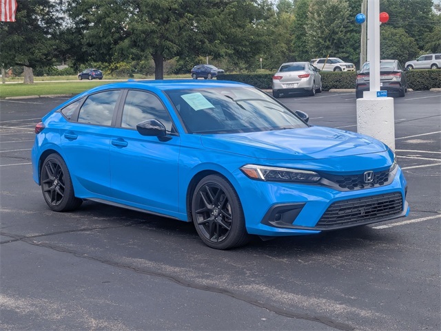 2023 Honda Civic Sport Hatchback photo 4