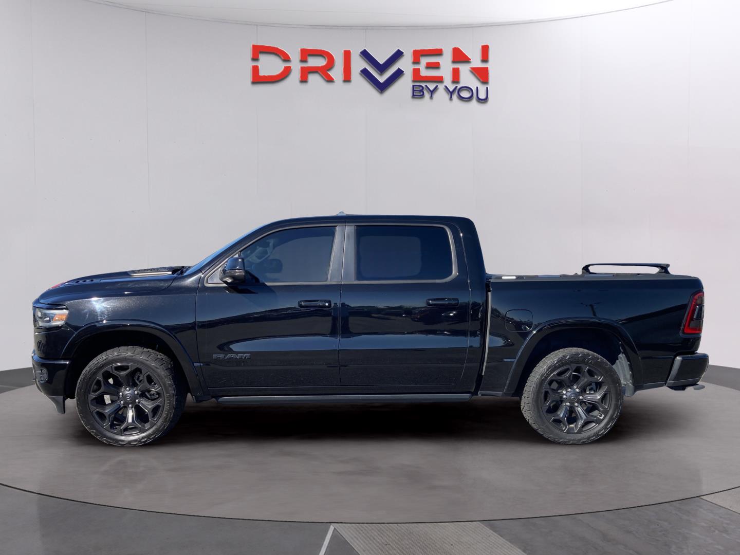 2022 Ram 1500 Limited photo 3