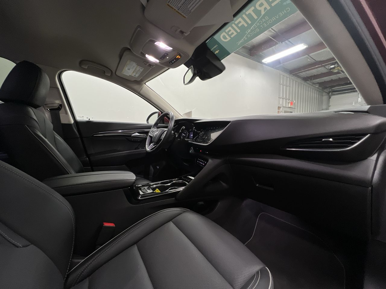 2023 Buick Envision Essence photo 26