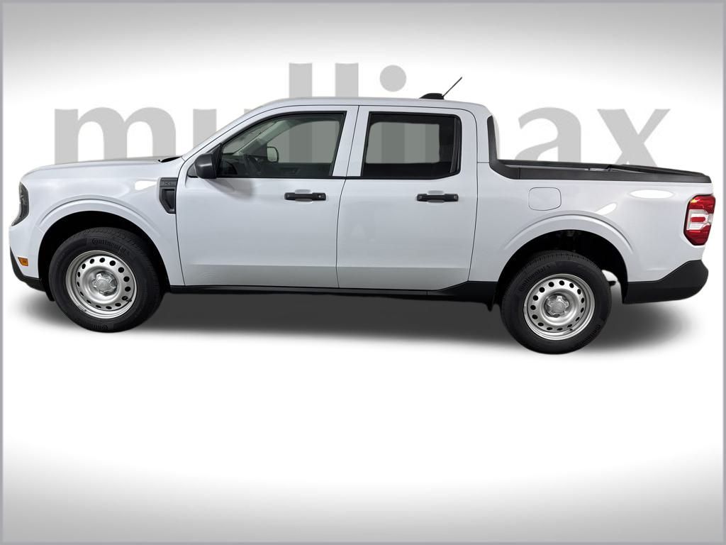 2025 Ford Maverick XL photo 2