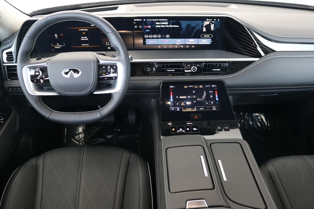 2025 Infiniti QX80 Sensory photo 18