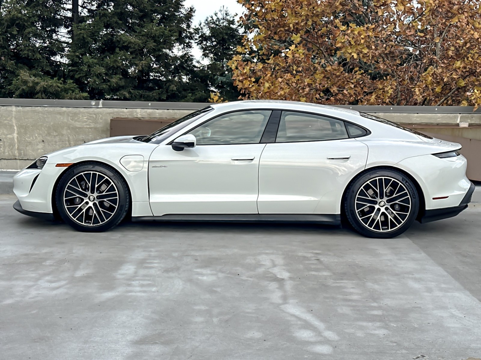 Certified 2022 Porsche Taycan Base with VIN WP0AA2Y11NSA16622 for sale in Walnut Creek, CA