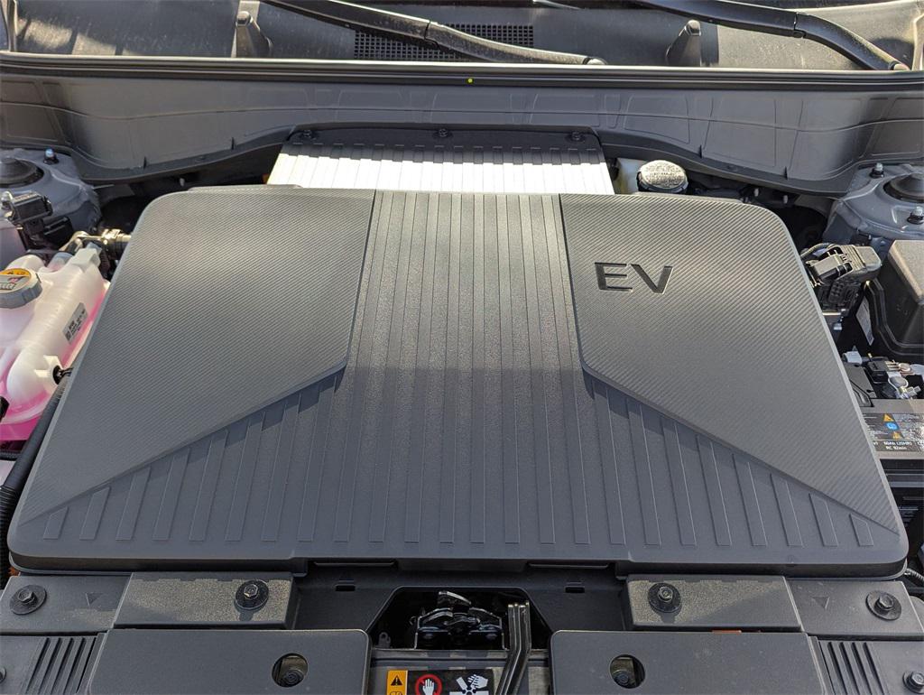2025 Hyundai Kona Electric SEL photo 13
