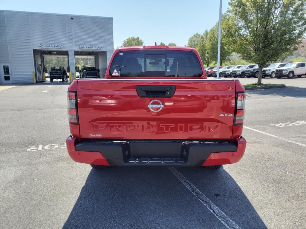 2025 Nissan Frontier Crew Cab SV photo 4