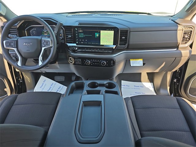 2025 Chevrolet Silverado RST photo 9