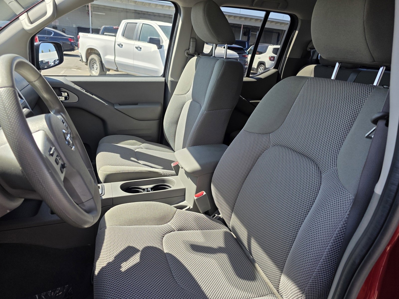 2019 Nissan Frontier SV photo 19