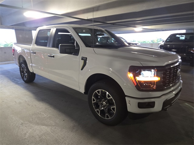 2025 Ford F-150 STX photo 2