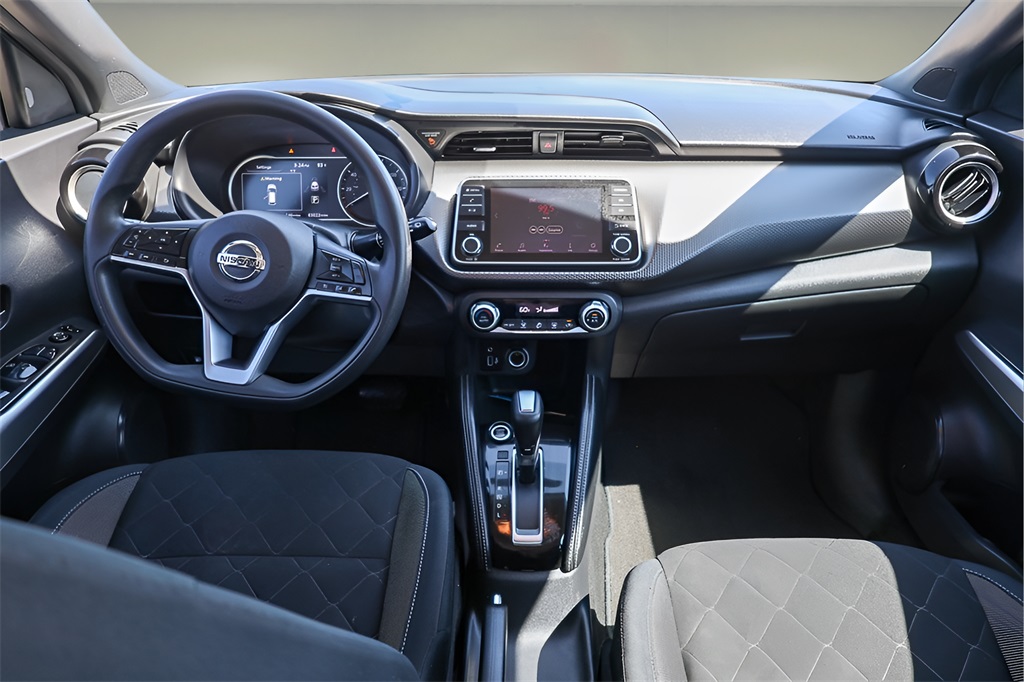 2018 Nissan Kicks SV photo 9