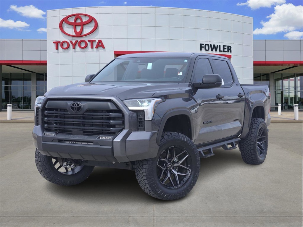 2026 Toyota Tundra SR5's photo
