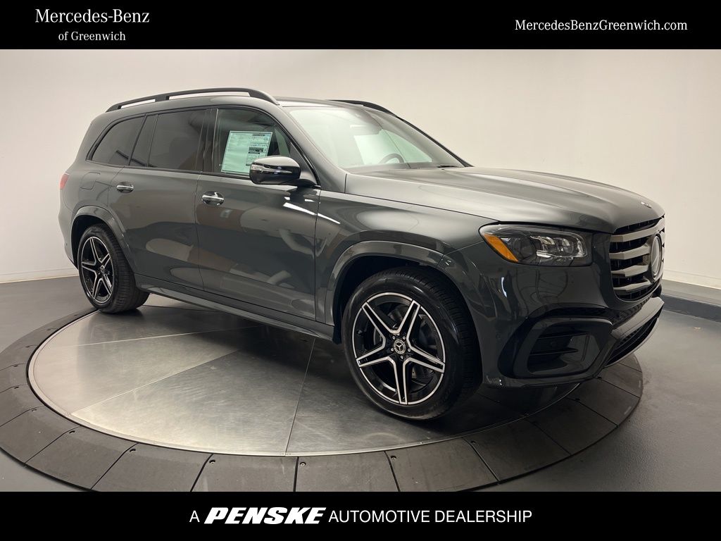 2026 Mercedes-Benz GLS Base's photo