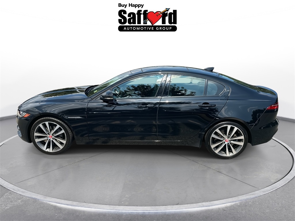 2020 Jaguar XE S photo 5