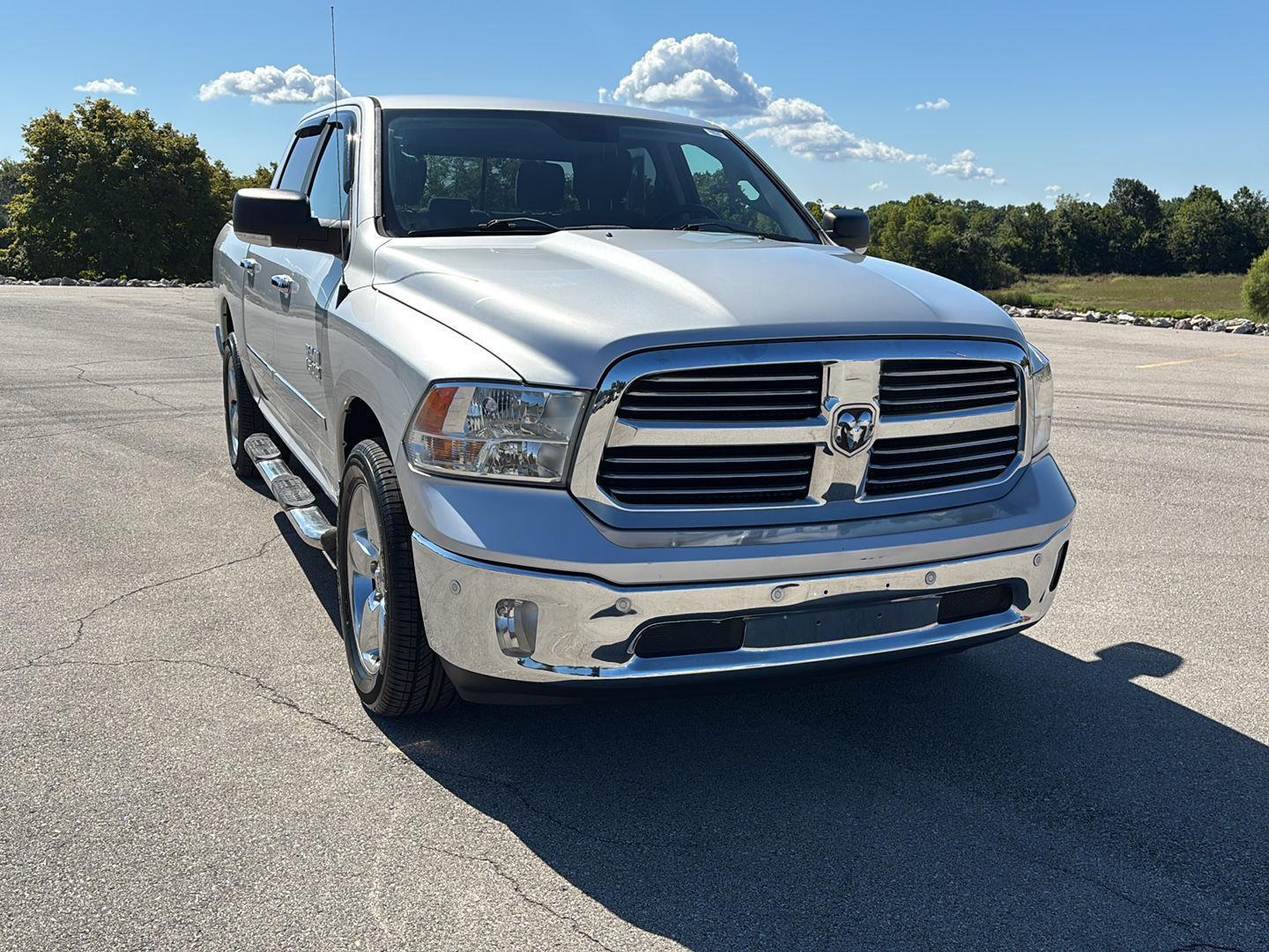 2016 Ram 1500 Sport photo 2
