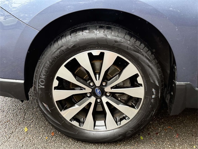 2017 Subaru Outback 3.6R photo 8