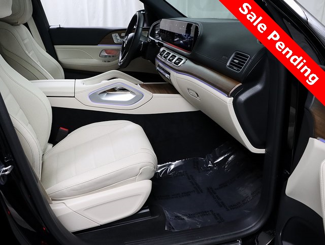 2025 Mercedes Benz GLS 450 4MATIC photo 33