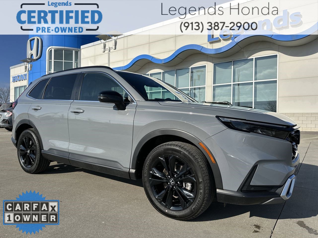 2024 Honda CR-V Sport Touring's photo