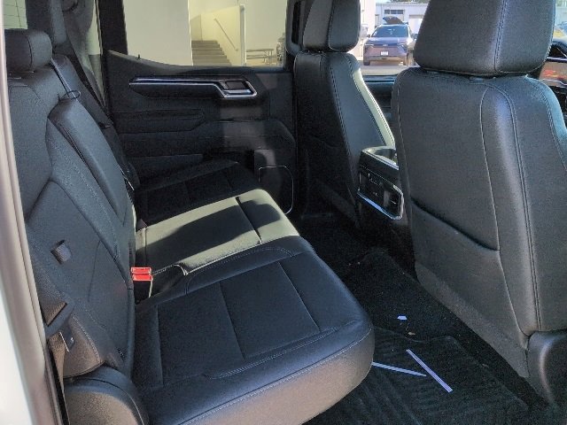 2023 Chevrolet Silverado 1500 LTZ photo 10