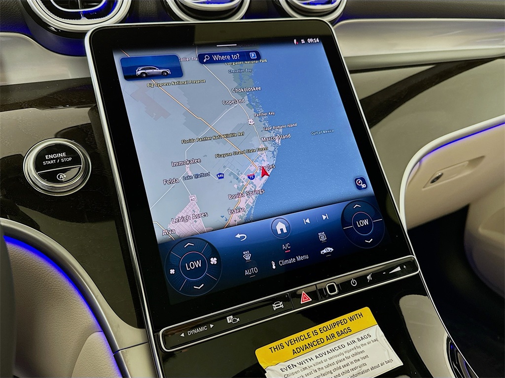 2026 Mercedes Benz GLC 300 photo 12