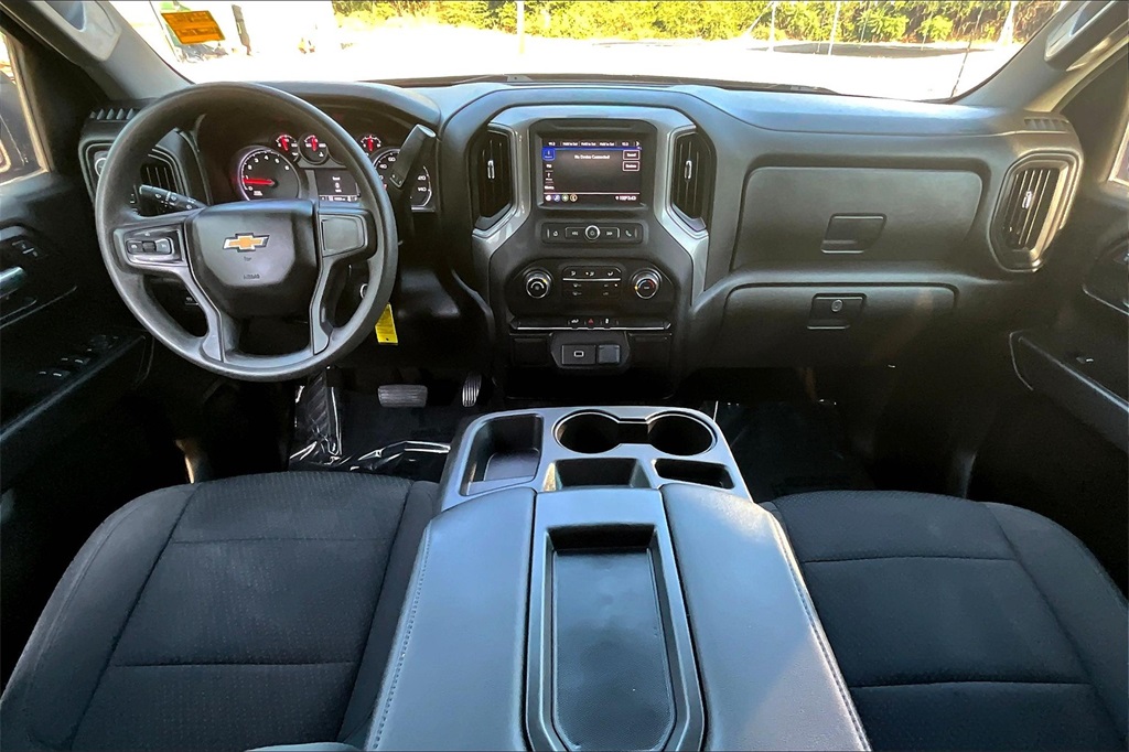 2020 Chevrolet Silverado 1500 Custom photo 6