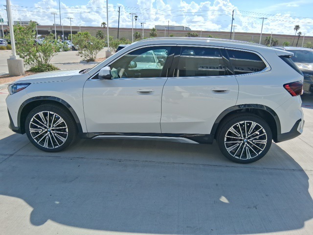 2026 Bmw X1 XDrive28i photo 3