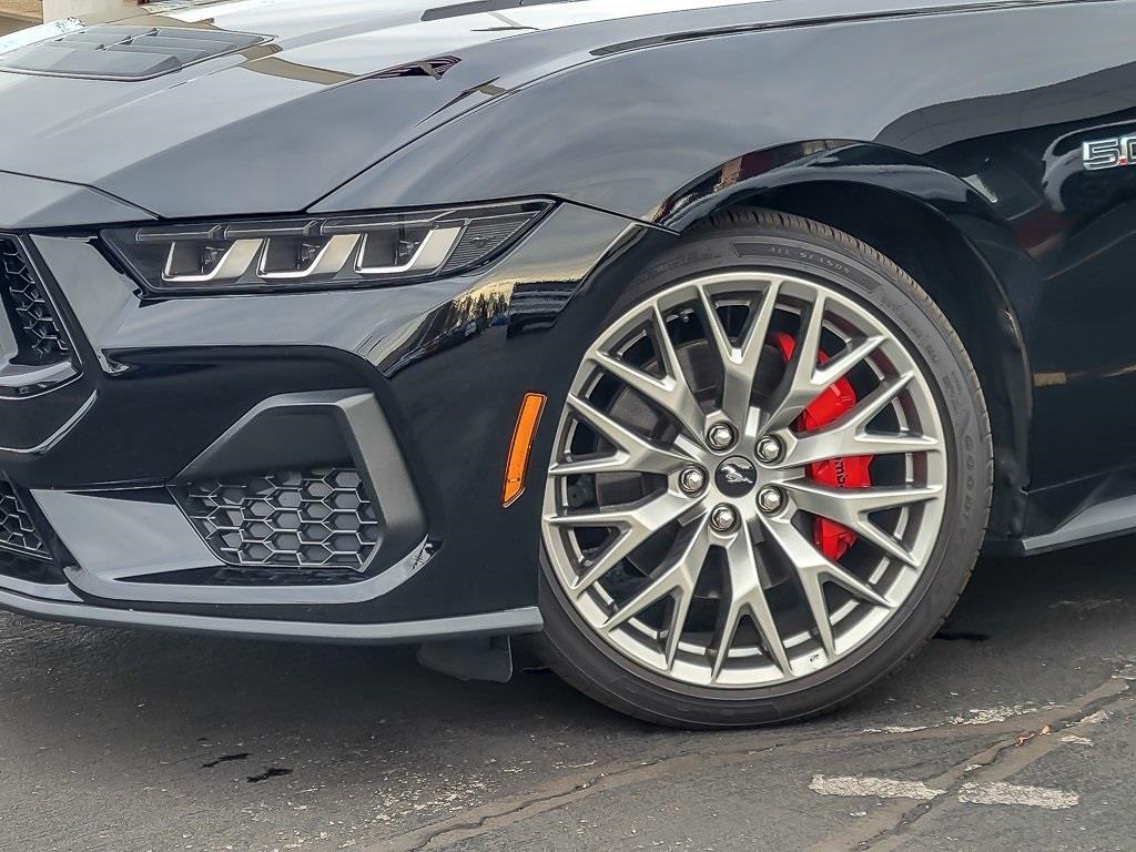 2024 Ford Mustang GT Premium photo 3