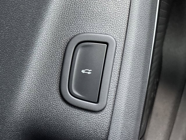 2026 Gmc Acadia AT4 photo 16