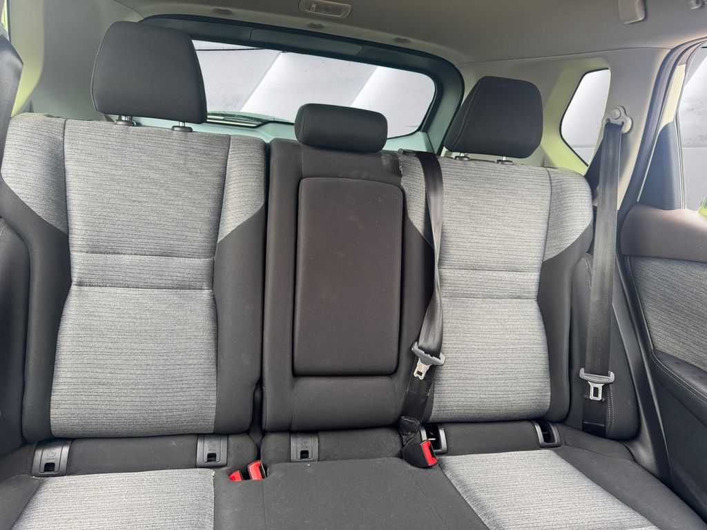 2023 Nissan Rogue SV photo 18