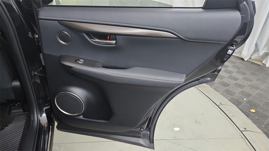 2021 Lexus NX 300 photo 16