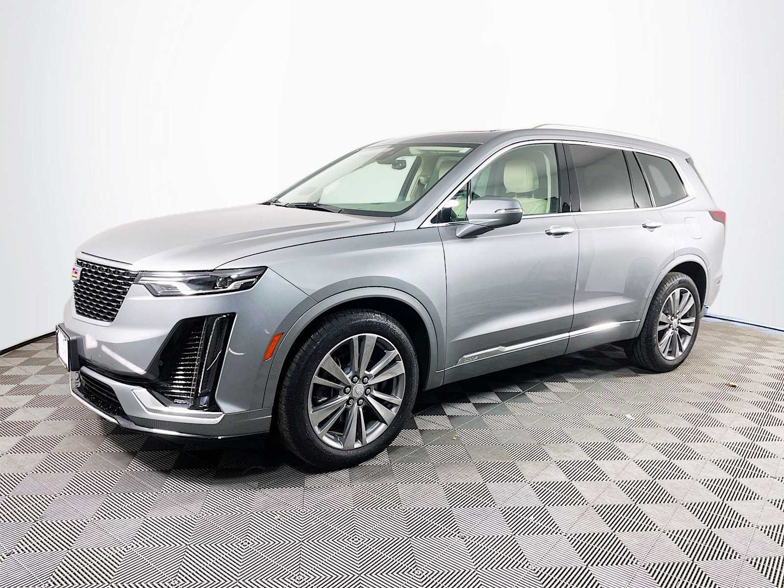 2025 Cadillac XT6 Premium Luxury's photo