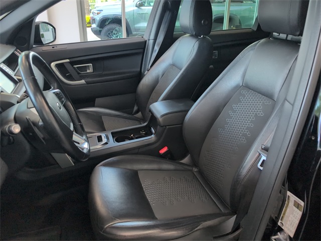 2018 Land Rover Discovery Sport SE photo 5