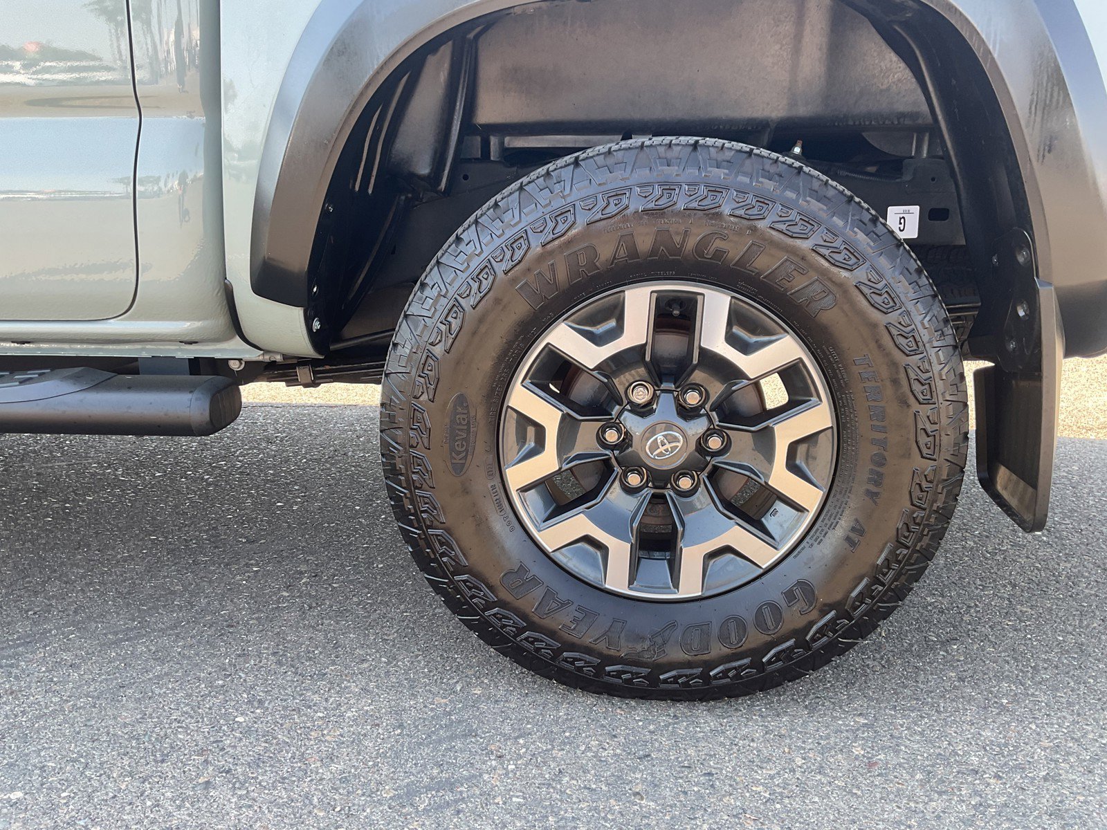 2022 Toyota Tacoma TRD 4x4 photo 9