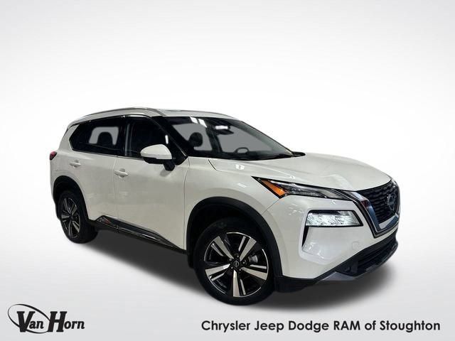 2022 Nissan Rogue SL's photo
