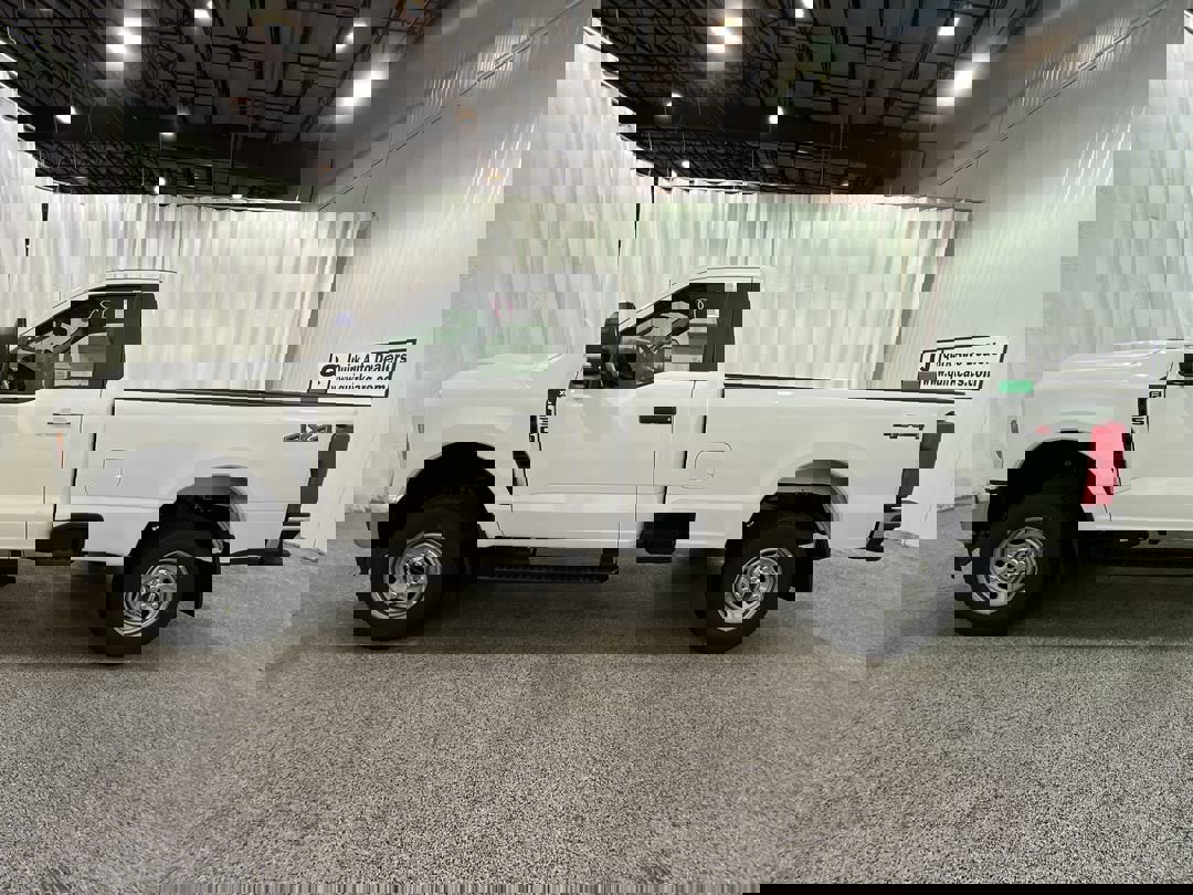 2026 Ford F-350 XL photo 3