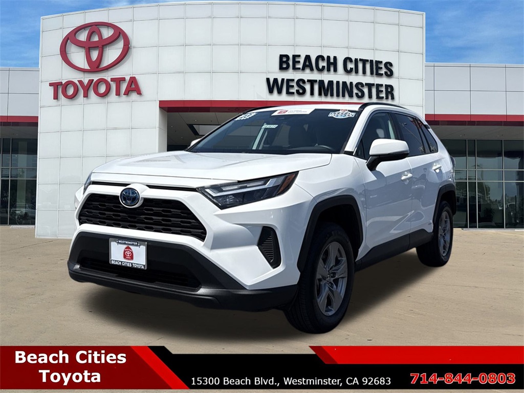 2023 Toyota RAV4 Hybrid XLE photo 4