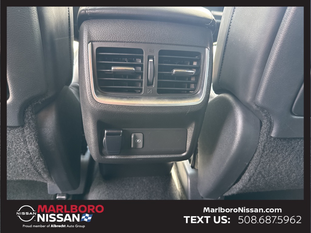 2021 Infiniti QX50 Essential photo 18