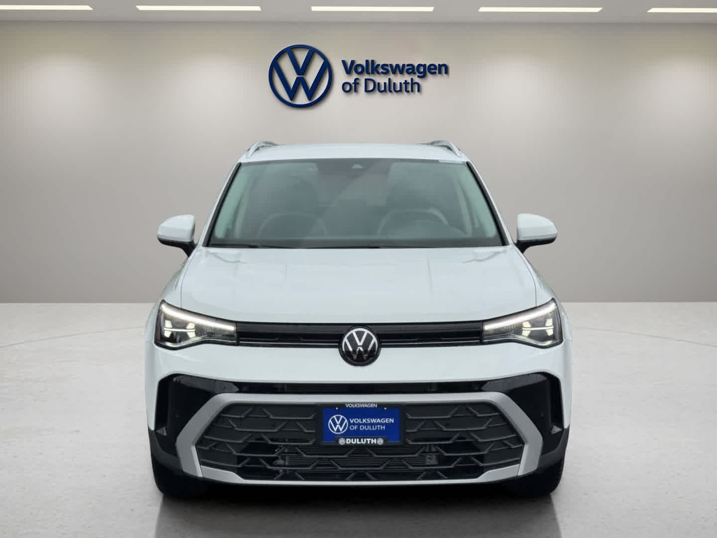 2025 Volkswagen Taos SE photo 8