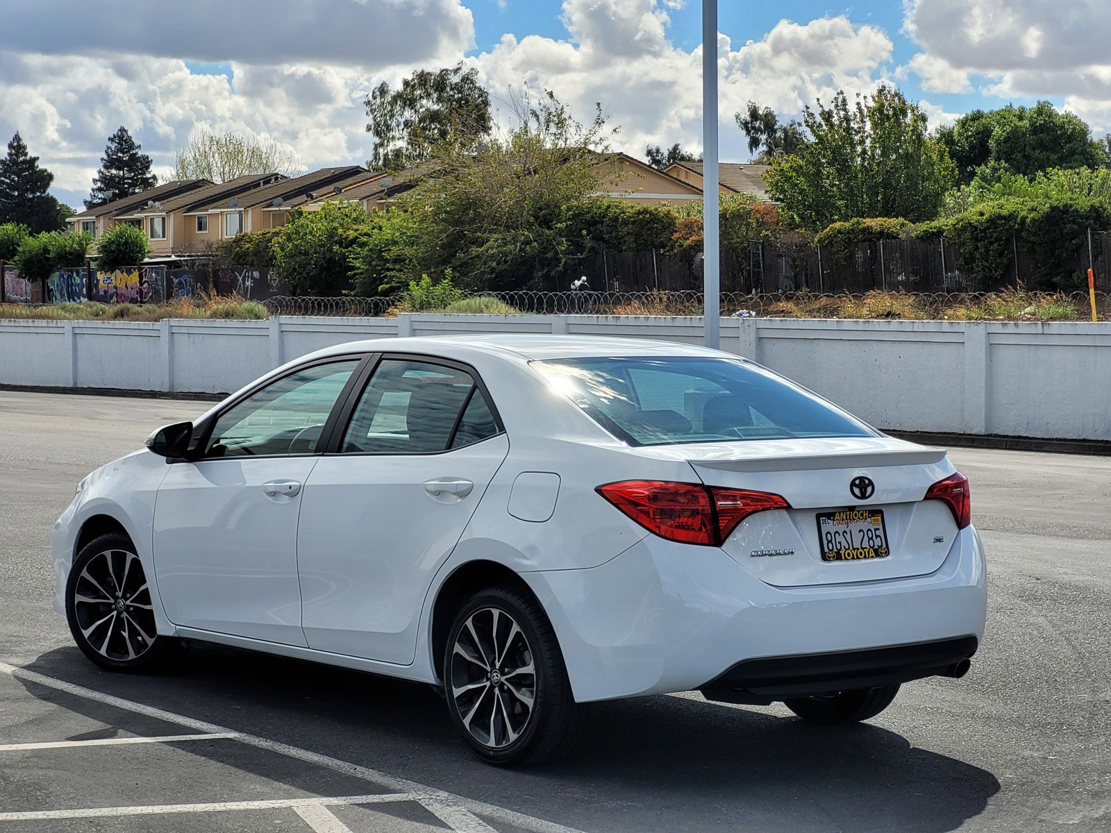 2019 Toyota Corolla XLE XSE photo 6