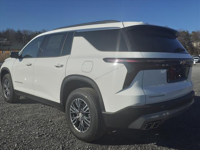 2024 Chevrolet Traverse photo 4