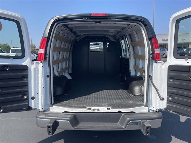 2024 Chevrolet Express 2500 Work Van photo 8